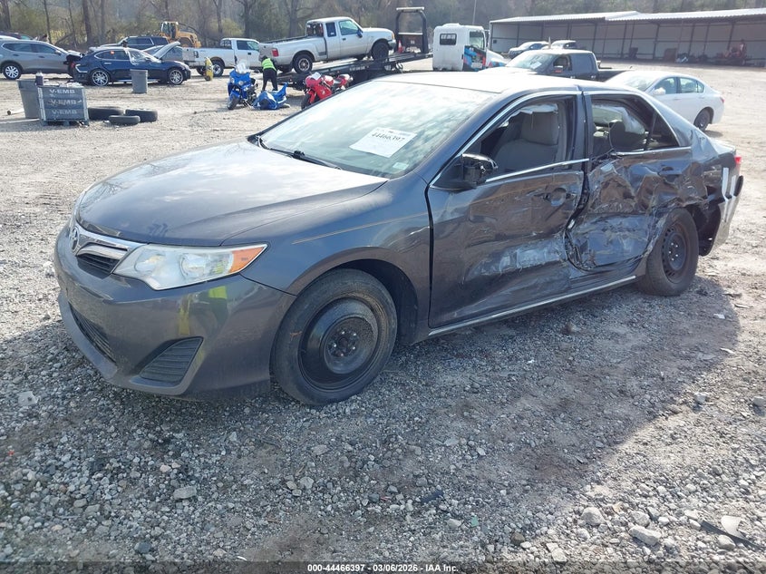 2014 Toyota Camry Le 4T4BF1FK7ER432754 photo 1