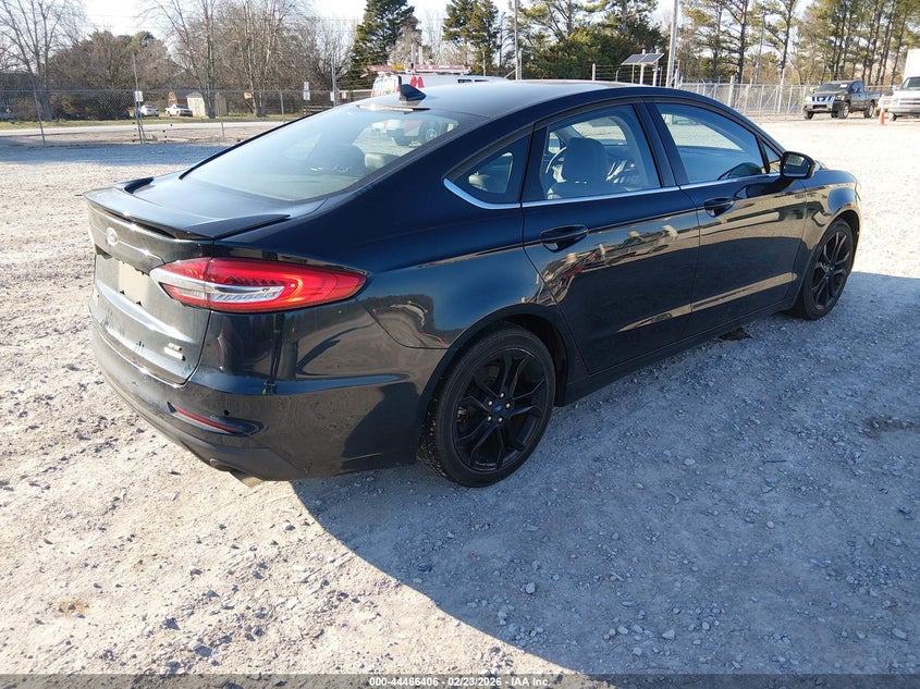 2020 Ford Fusion Se