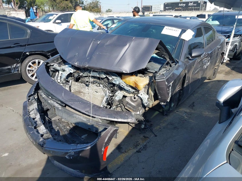 2015 Dodge Charger Sxt