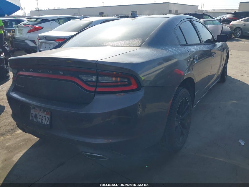 2015 Dodge Charger Sxt