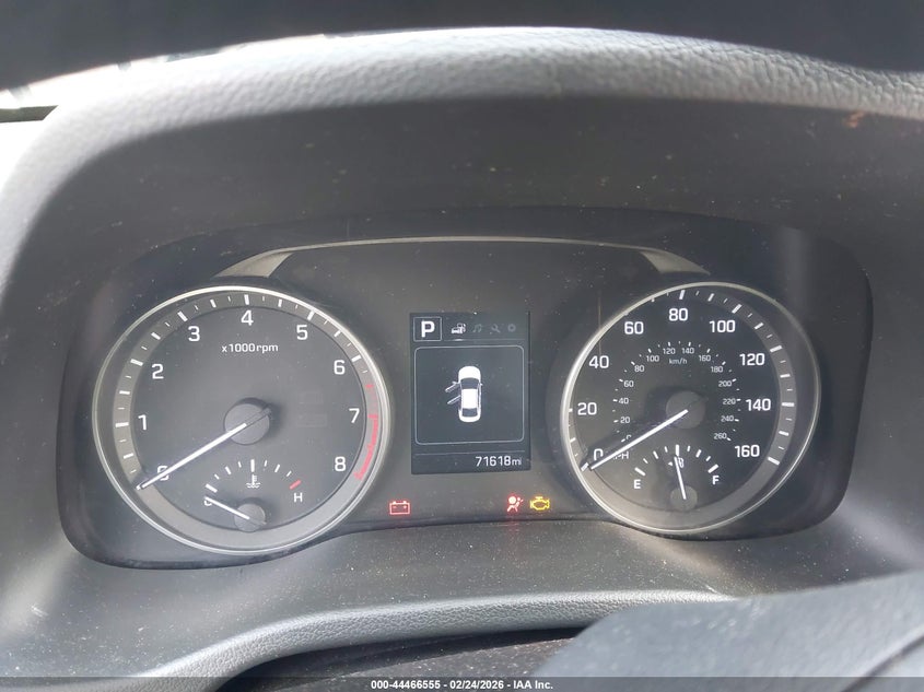 VIN 5NPD84LFXJH325695 2018 HYUNDAI ELANTRA SEL