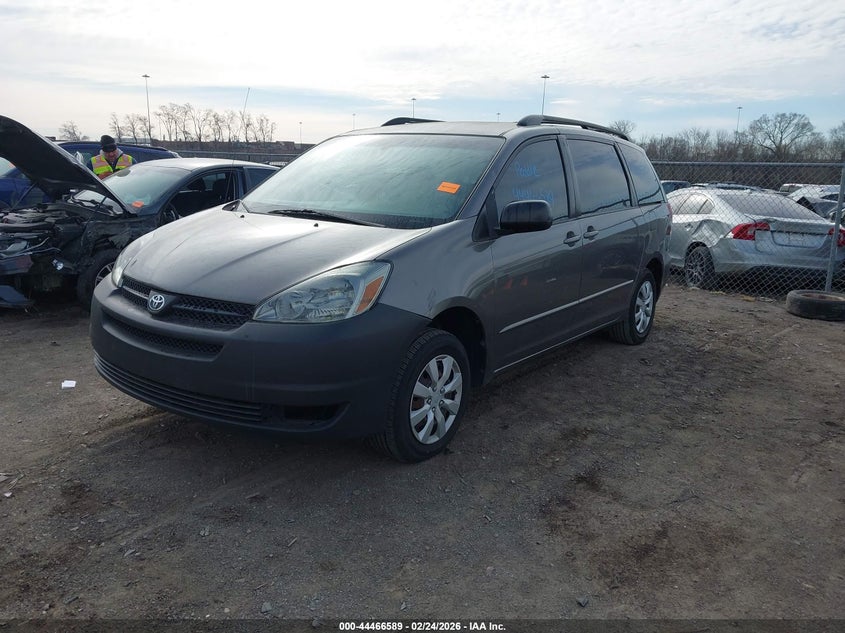 2005 Toyota Sienna Ce