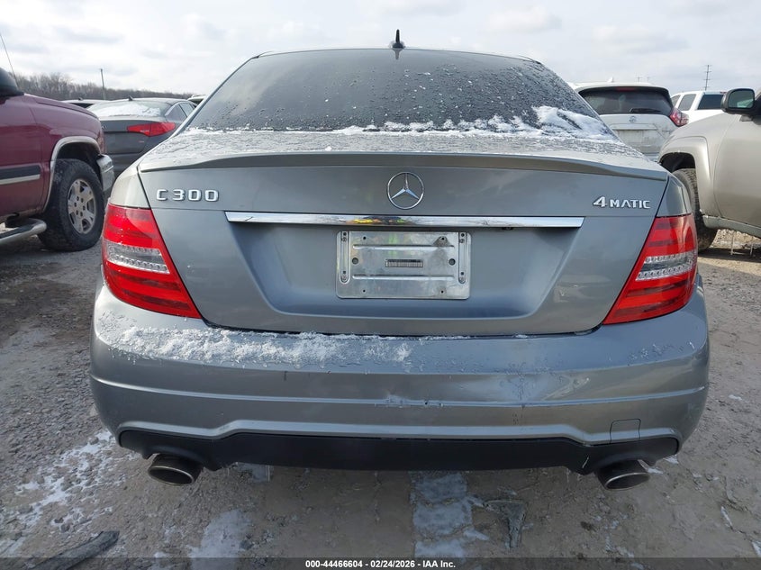 2012 Mercedes-benz C class 3.0 C 300 Sport 4Matic grey Lot 111044466604 Vin WDDGF8BB5CR226941