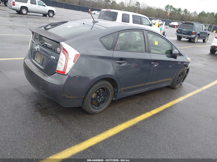 2014 Toyota Prius Three