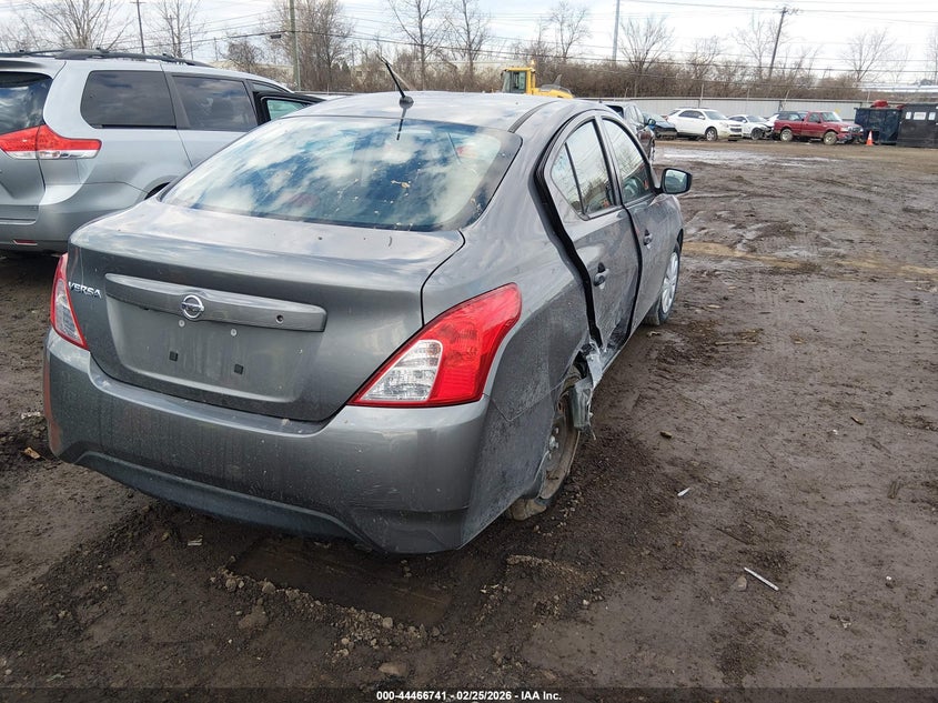 2019 Nissan Versa 1.6 S