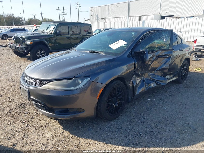 2015 Chrysler 200 S