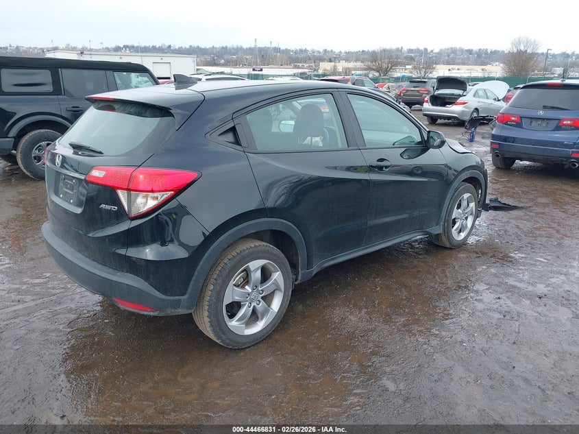 VIN 3CZRU6H31MM732132 2021 HONDA HR-V AWD LX