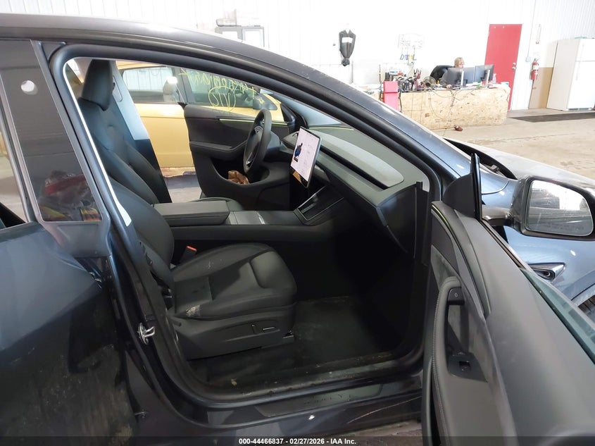 2026 TESLA MODEL Y SPORT UTILITY VEHICLE ELECTRIC