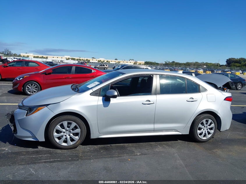 VIN 5YFEPMAE6NP361345 2022 TOYOTA COROLLA LE