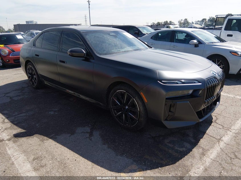 2025 BMW I7 Edrive50