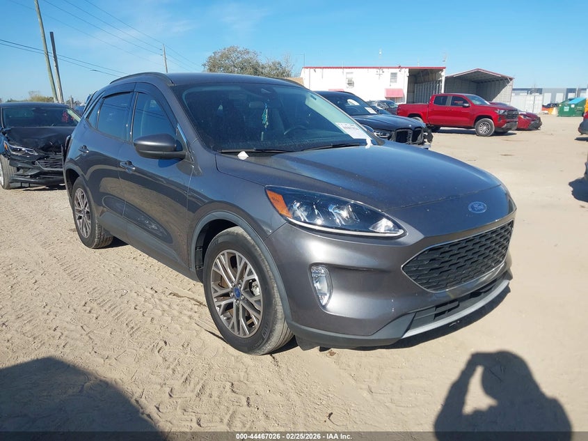 2021 Ford Escape Sel