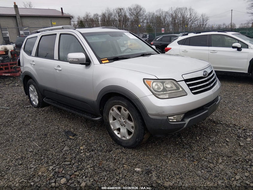 KNDJH742295024558 KIA BORREGO Photo 1