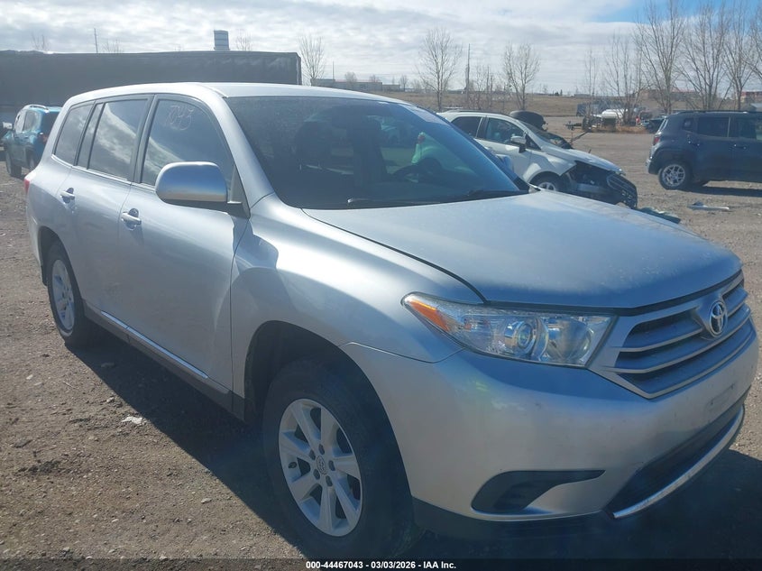 2013 TOYOTA HIGHLANDER