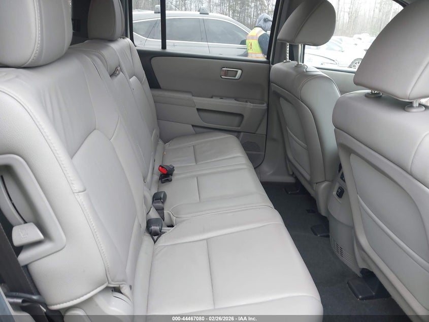5FNYF4H52DB031914 2013 Honda Pilot 3.5 Ex-L white