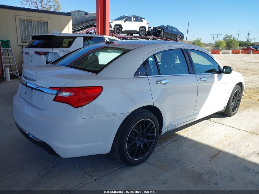 2011 Chrysler 200 Limited