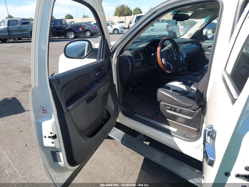 2010 GMC Yukon Denali