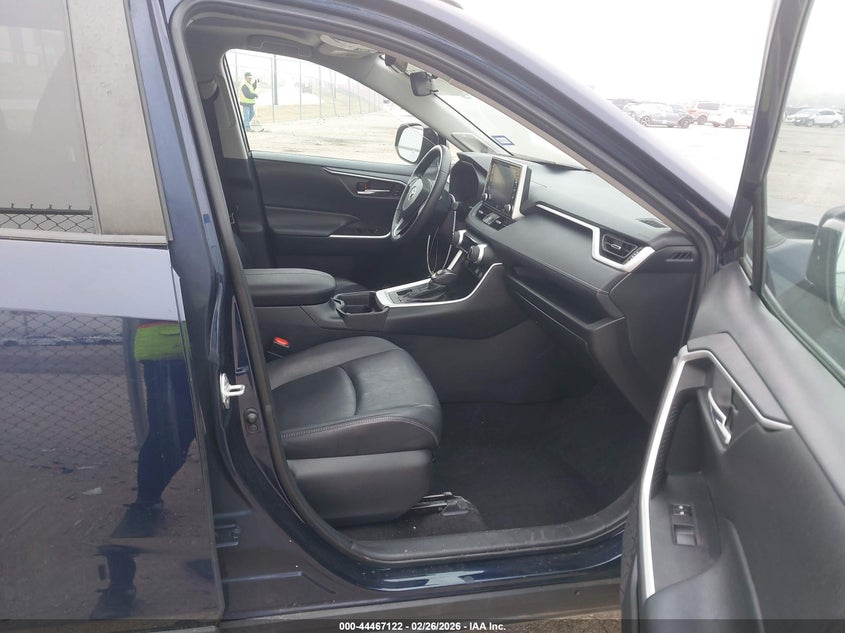 2021 Toyota Rav4 Xle Premium