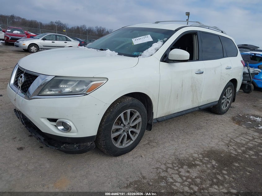 2016 Nissan Pathfinder Sv