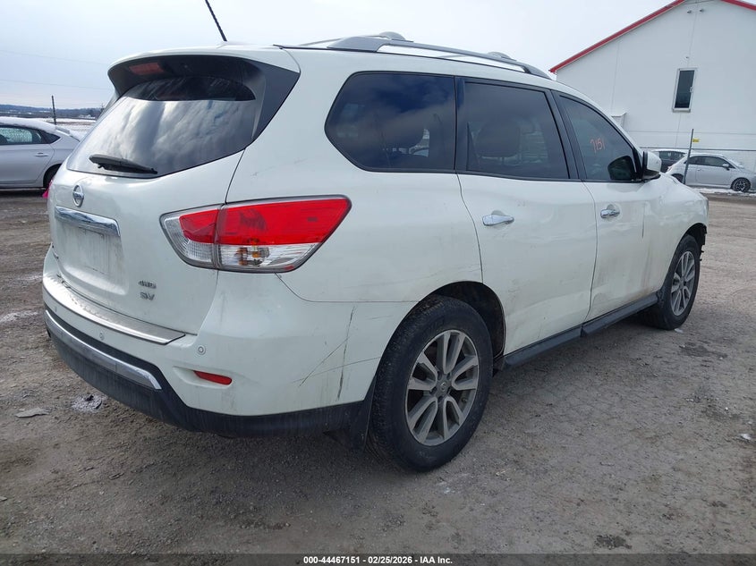 2016 Nissan Pathfinder Sv