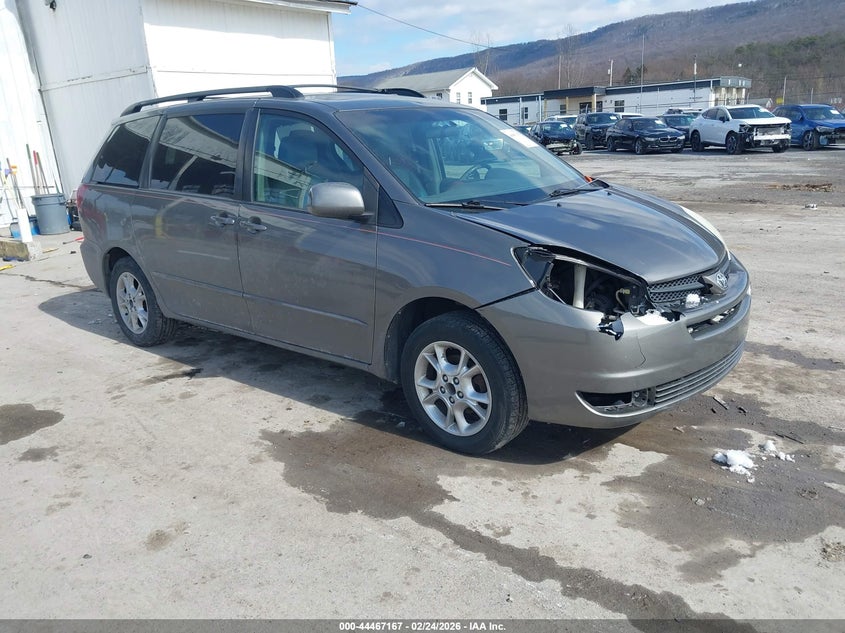 2005 Toyota Sienna Xle