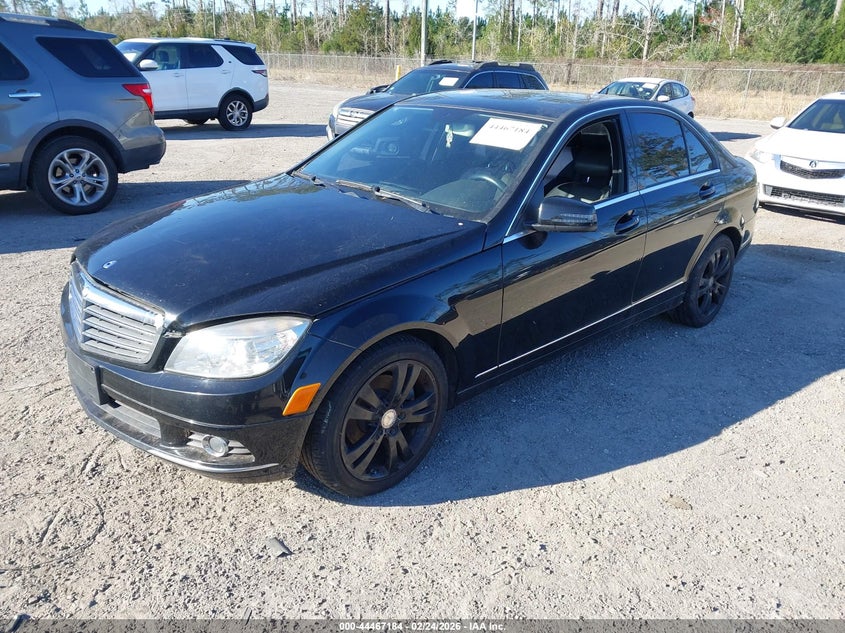 2011 Mercedes-Benz C 300 Luxury 4Matic/Sport 4Matic