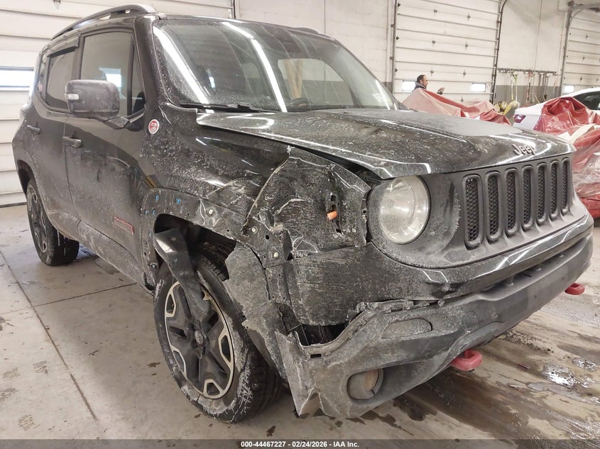 2015 Jeep Renegade Trailhawk