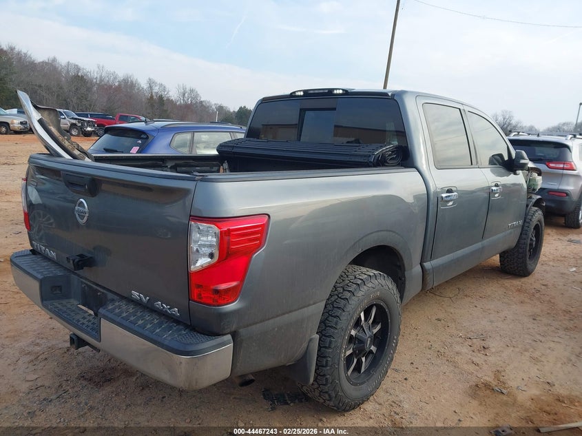 2017 Nissan Titan Sv