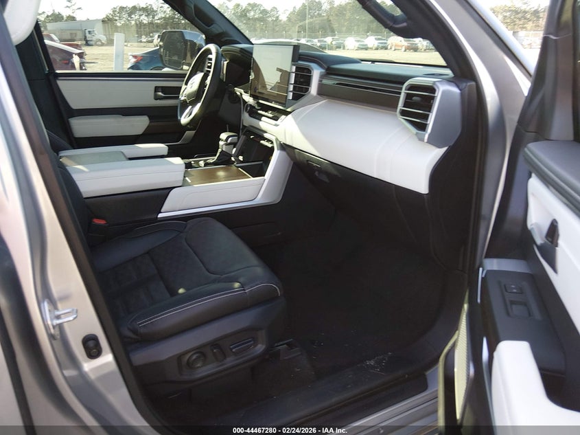 2024 Toyota Tundra Hybrid Capstone 4Wd