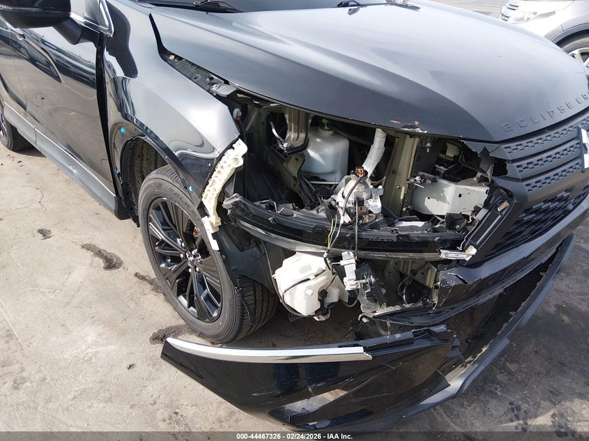 2022 Mitsubishi Eclipse Cross Le S-Awc VIN: JA4ATVAA8NZ053557 Lot: 44467326