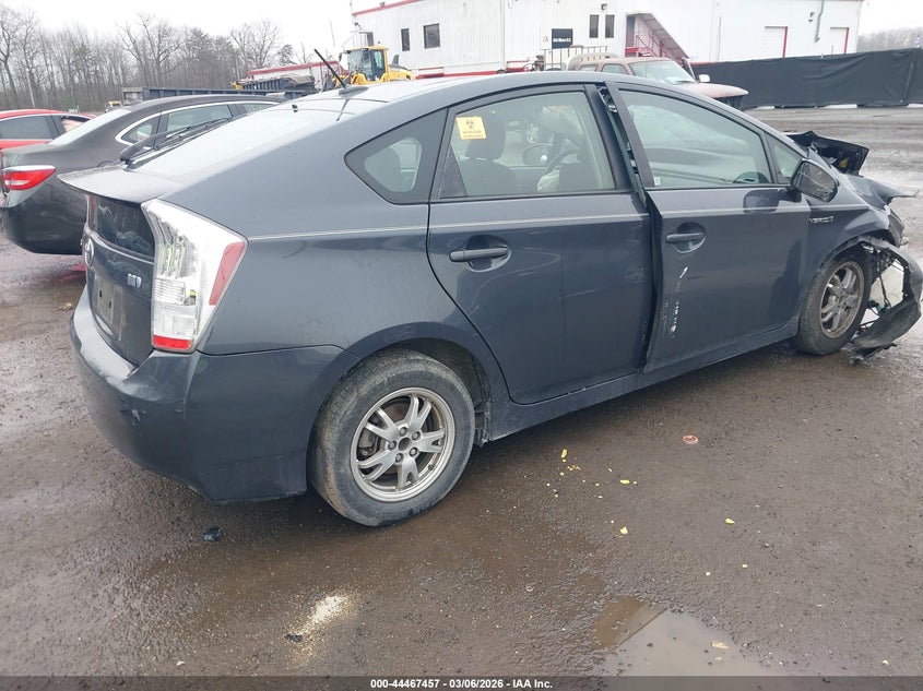2011 Toyota Prius Three