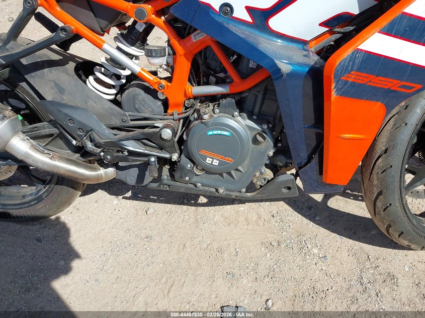 VIN MD2JYJ406RN207595 2024 KTM 390 RC