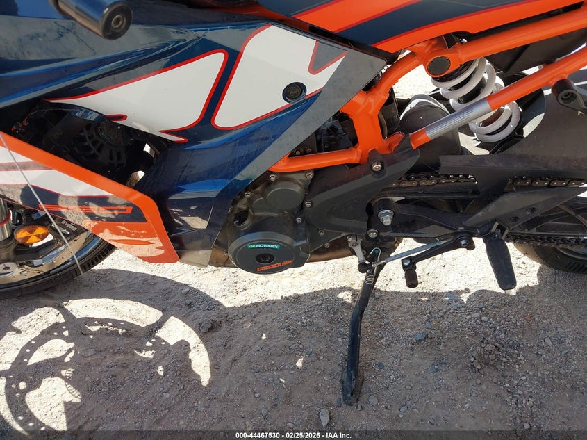 VIN MD2JYJ406RN207595 2024 KTM 390 RC