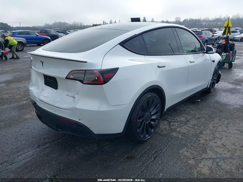 2022 Tesla Model Y Performance Dual Motor All-Wheel Drive