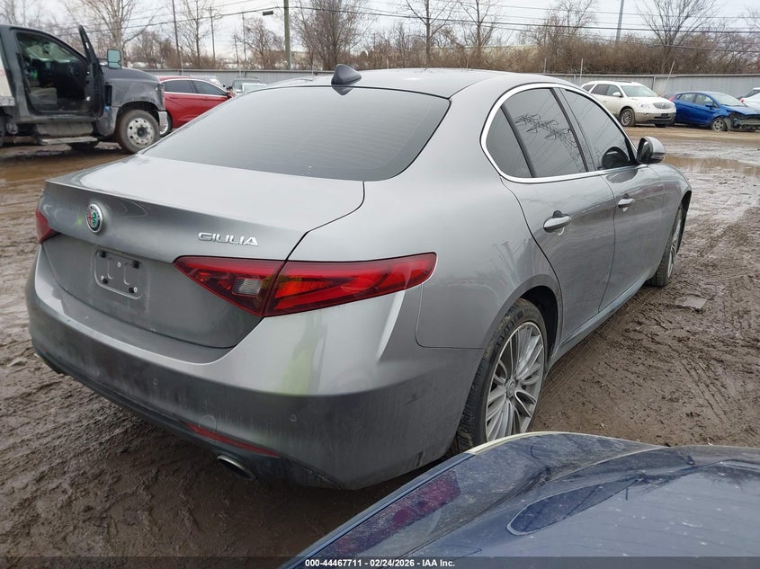 2017 Alfa Romeo Giulia Ti Awd