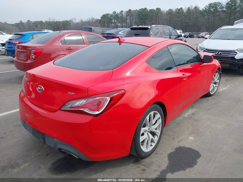 2013 Hyundai Genesis 2.0T