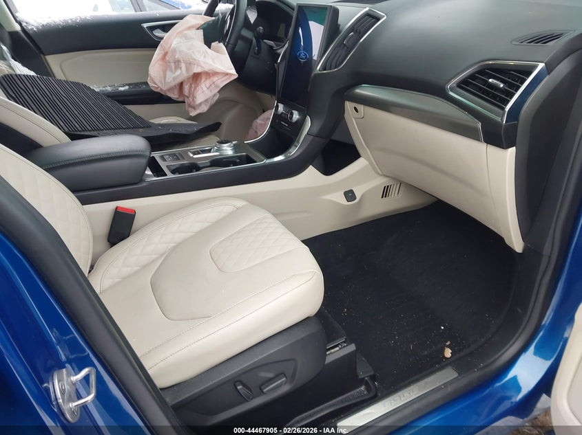 2024 Ford Edge - widok 5