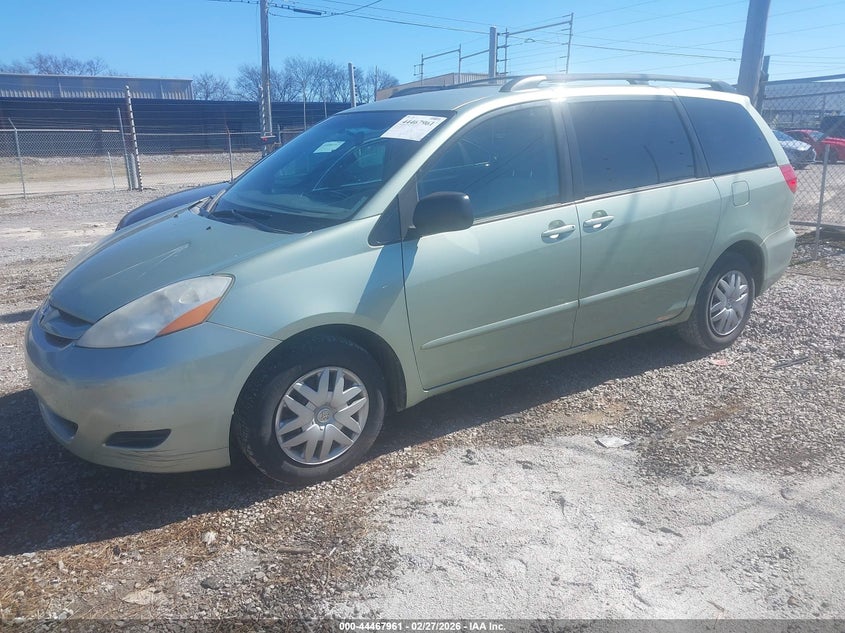 2009 Toyota Sienna Le