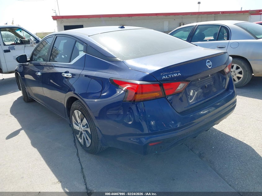 2020 NISSAN ALTIMA auction photo 3