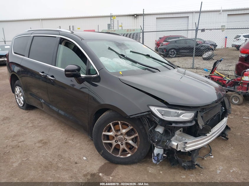 2021 Chrysler Pacifica Touring L