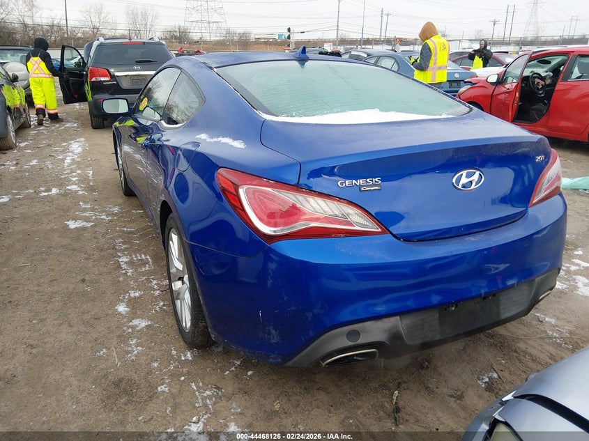 2013 Hyundai Genesis 2.0T