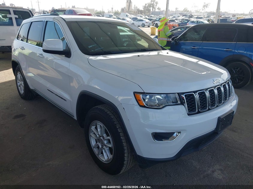 2020 Jeep Grand Cherokee Laredo E 4X2
