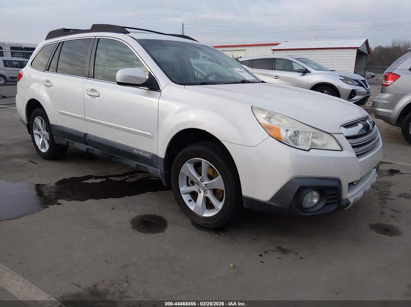 2014 Subaru Outback 3.6R Limited