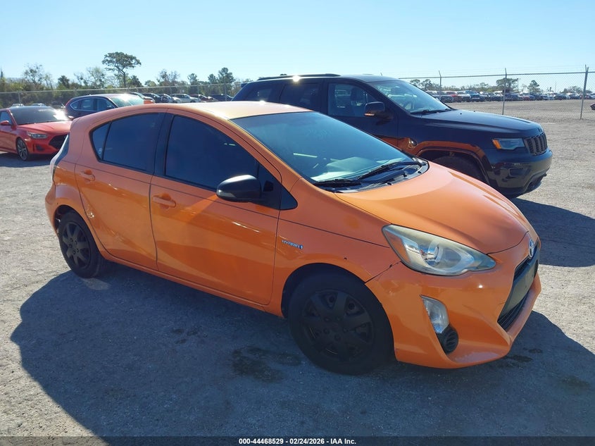 2015 Toyota Prius C One