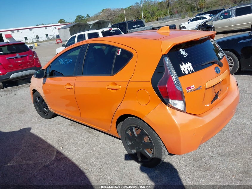 2015 Toyota Prius C One