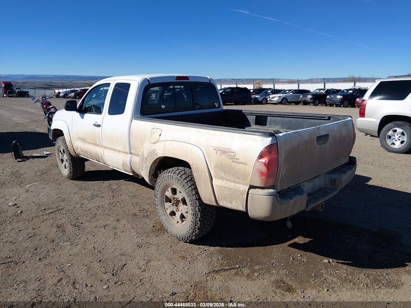 2005 Toyota Tacoma Base V6