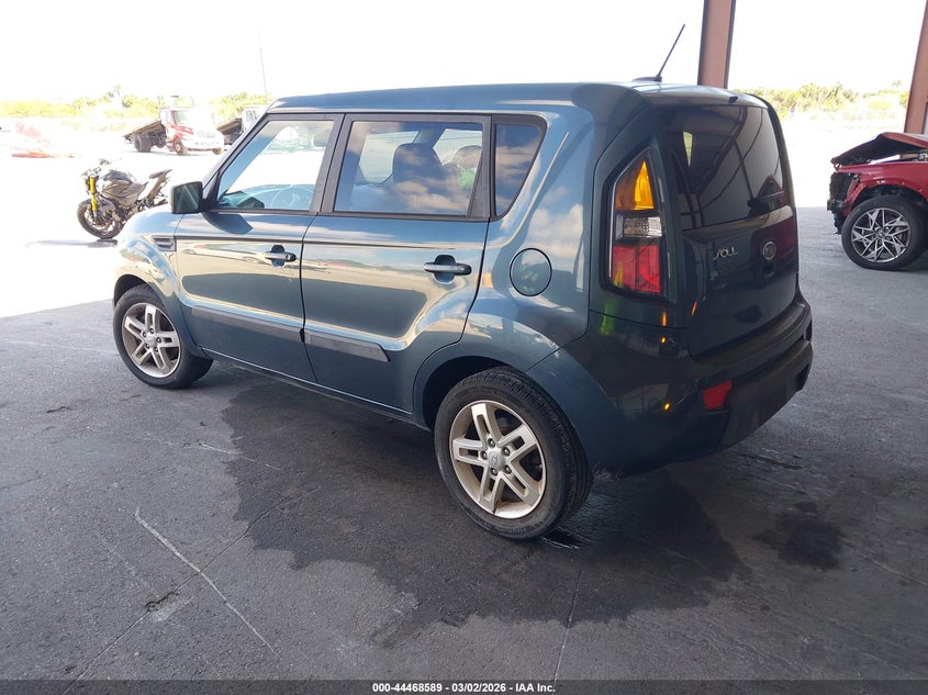 2011 Kia Soul +