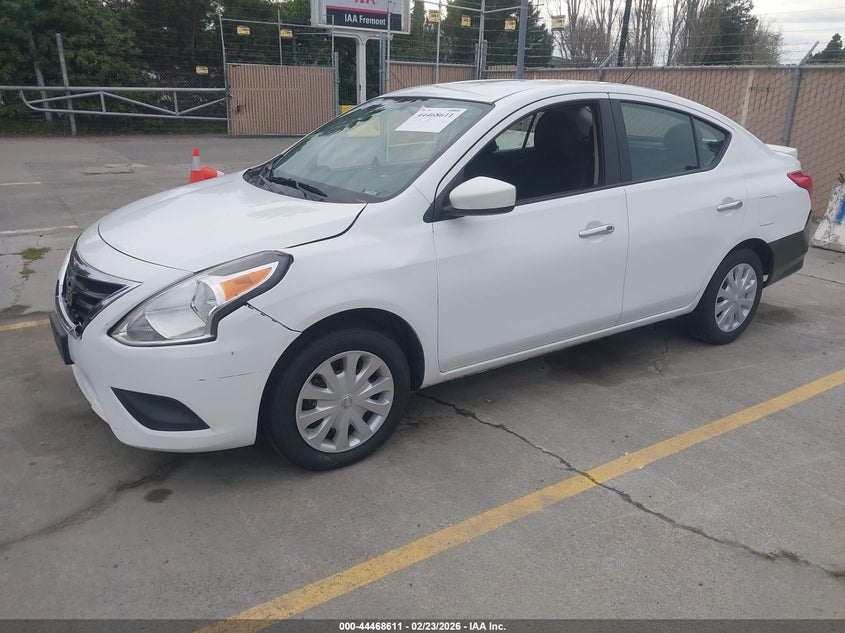 2016 Nissan Versa 1.6 Sv