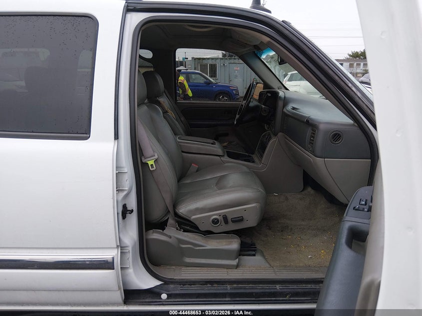2003 GMC Yukon Slt