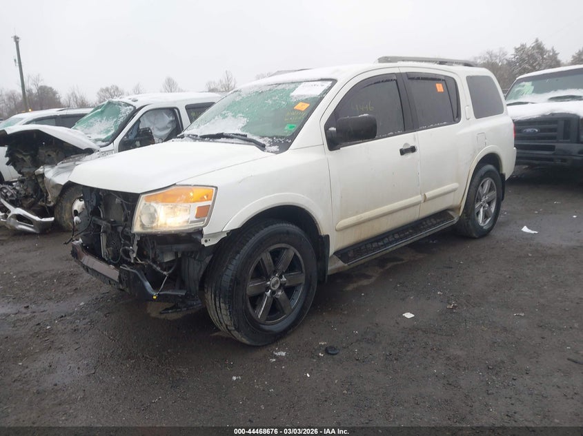 2014 Nissan Armada Sv