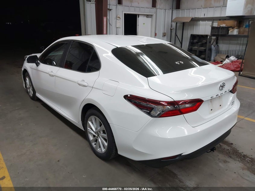 2021 Toyota Camry Le Awd